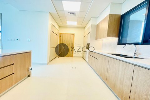 Снять в аренду таунхаус в Al Barsha 1, Аль-Барша, Дубай: 4 спальни, 399.5м², № 37617 - фото 4