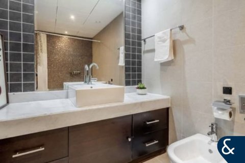 Appartement à Business Bay, Dubai, 1 chambre, 86 m², № 98915 - photo 9