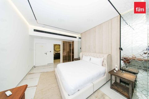 Apartment in Dubai 2 bedrooms, 127.6 sq.m. № 123130 - photo 16