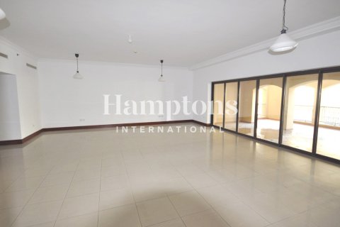Apartment in FIVE Palm Jumeirah, Palm Jumeirah, Dubai 3 bedrooms, 308.62376600 sq.m. № 135007 - photo 25