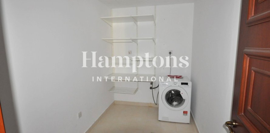 Apartment in FIVE Palm Jumeirah, Palm Jumeirah, Dubai 3 bedrooms, 308.624 sq.m. № 135007