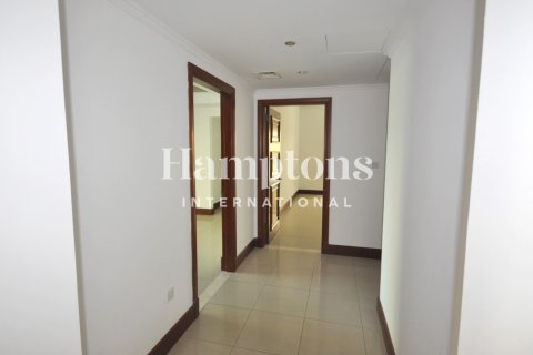 Apartment in FIVE Palm Jumeirah, Palm Jumeirah, Dubai 3 bedrooms, 308.62376600 sq.m. № 135007 - photo 11
