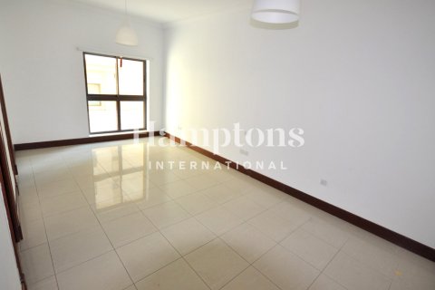 Apartment in FIVE Palm Jumeirah, Palm Jumeirah, Dubai 3 bedrooms, 308.62376600 sq.m. № 135007 - photo 23