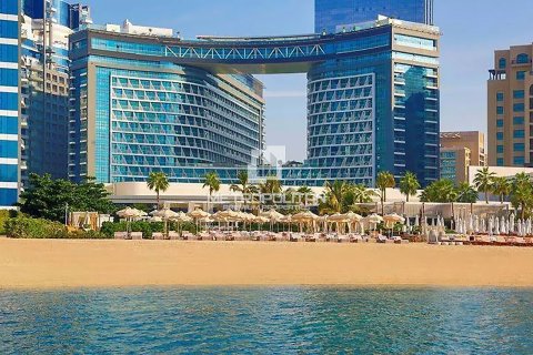 Apartment in Seven Palm, Palm Jumeirah, Dubai 29 sq.m. № 72858 - photo 18