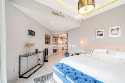 Apartment in Shoreline Apartments, Palm Jumeirah, Dubai 2 bedrooms, 185 sq.m. № 72853 - photo 3