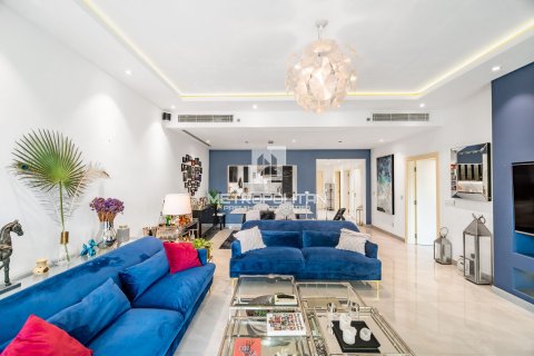 Apartment in Shoreline Apartments, Palm Jumeirah, Dubai 2 bedrooms, 185 sq.m. № 72853 - photo 17