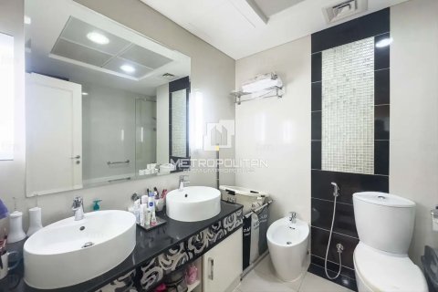 Apartment in Downtown Dubai (Downtown Burj Dubai), Dubai 1 bedroom, 83 sq.m. № 72851 - photo 10