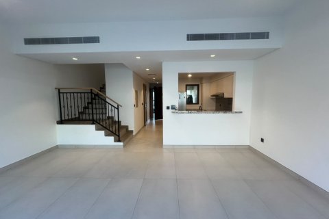 Townhouse in Golf City, Dubai 4 bedrooms, 144 sq.m. № 120295