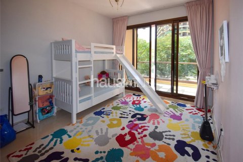 Adosado en Jumeirah Islands, Dubai, 4 dormitorios, 216 m², № 43385 - foto 11