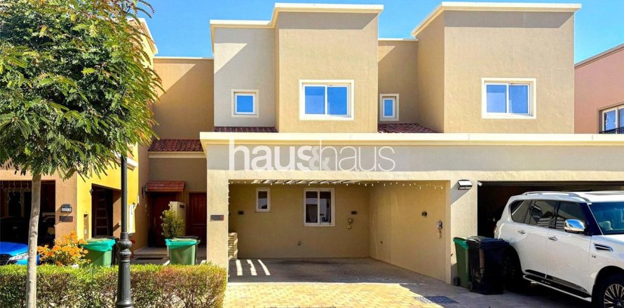 Adosado en Villanova, Dubai Land, Dubai, 2 dormitorios, 170 m², № 43383