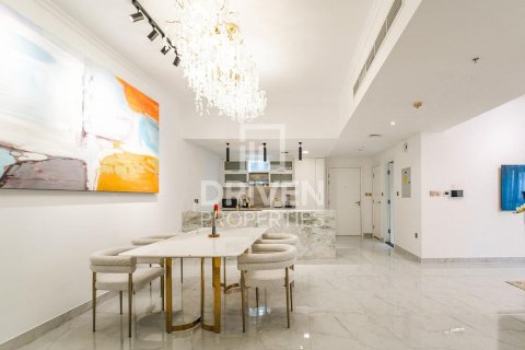Квартира в The Residences, Даунтаун Дубай (Даунтаун Бурдж Дубай), Дубай, 2 спальни, 125.42м², № 137080