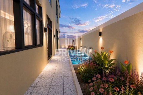 Villa in Dubai 4 bedrooms, 322 sq.m. № 140662 - photo 5