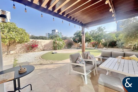 Villa en District 16, Jumeirah Village Circle, Dubai, 3 dormitorios, 686 m², № 98646 - foto 15