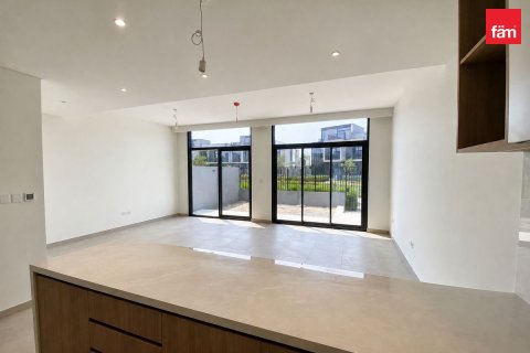 Townhouse in Dubai 3 bedrooms, 168 sq.m. № 124589 - photo 4