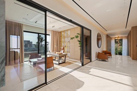 Duplex in Dubai 6 bedrooms, 929 sq.m. № 102281 - photo 13