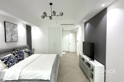 Apartment in Dubai Marina, Dubai 2 bedrooms, 140 sq.m. № 122267 - photo 17