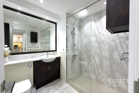 Apartment in Dubai Marina, Dubai 2 bedrooms, 140 sq.m. № 122267 - photo 10