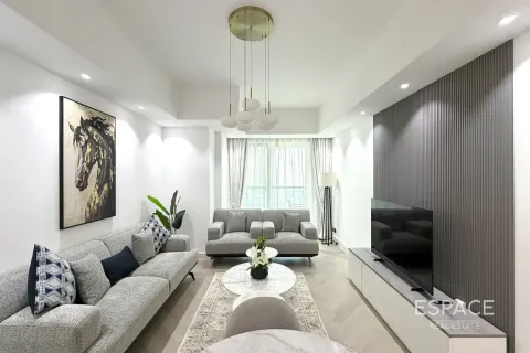 Apartment in Dubai Marina, Dubai 2 bedrooms, 140 sq.m. № 122267 - photo 6