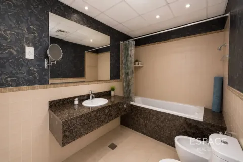 Apartment in Jumeirah Beach Residence, Dubai 1 bedroom, 72 sq.m. № 122265 - photo 4