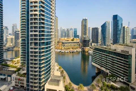 Apartment in Jumeirah Beach Residence, Dubai 1 bedroom, 72 sq.m. № 122265