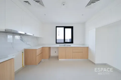 Townhouse in Jebel Ali, Dubai 4 bedrooms, 286 sq.m. № 122263 - photo 19