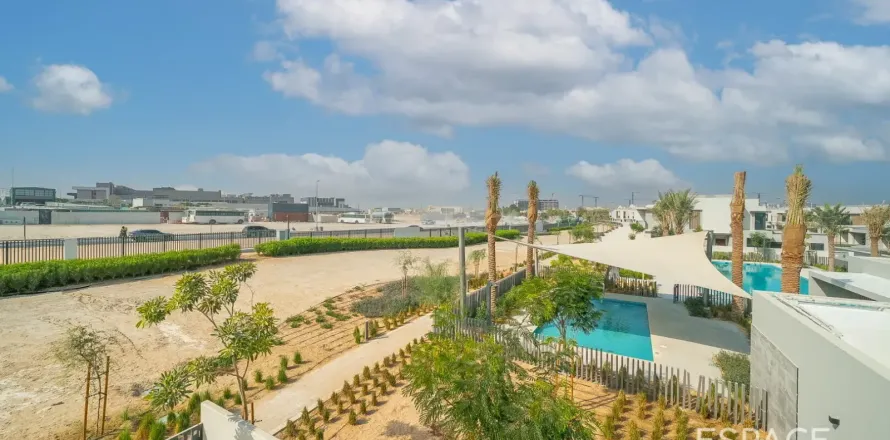 Townhouse in Jebel Ali, Dubai 4 bedrooms, 286 sq.m. № 122263