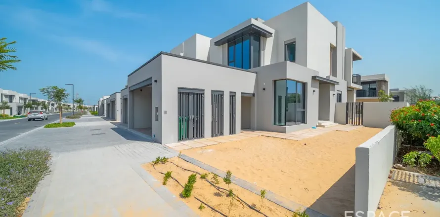 Townhouse in Jebel Ali, Dubai 4 bedrooms, 286 sq.m. № 122264