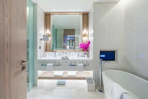Купить квартиру в Джумейра Бич Резиденс, Дубай: 2 спальни, 148.55м², № 135986 - фото 2