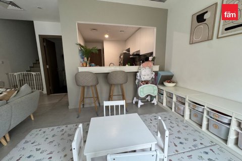 Villa in Dubai 3 bedrooms, 161 sq.m. № 139346 - photo 5
