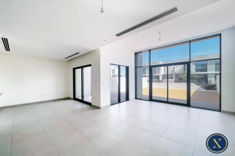 Снять в аренду таунхаус в Al Furjan, Дубай: 3 спальни, 255м², № 46188 - фото 8
