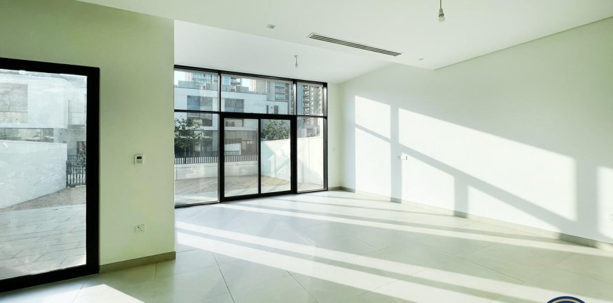 تاون هاوس في Murooj Al Furjan, Al Furjan, دبي 3 غرف نوم, 221 م² رقم 46184