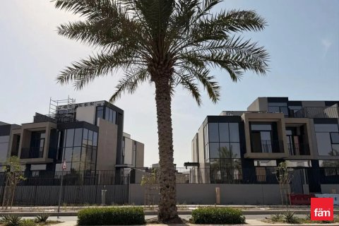 فيلا في دبي 4 غرف نوم, 240 م² رقم 114219 - صورة 3
