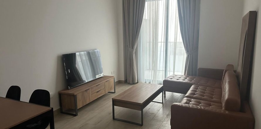 Квартира в Дубае, 1 спальня, 76.6м², № 115376