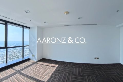 Office in Jumeirah Lake Towers, Dubai 126 sq.m. № 90888