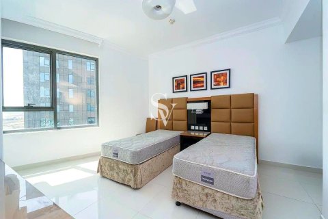 Снять в аренду квартиру в Capital Bay, Бизнес-Бэй, Дубай: 2 спальни, 126м², № 132739 - фото 6