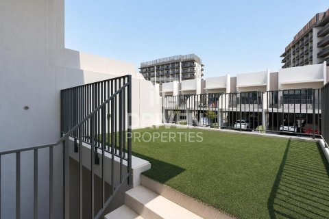 Townhouse in Mohammed Bin Rashid City, Dubai 4 bedrooms, 331.39 sq.m. № 140276 - photo 15
