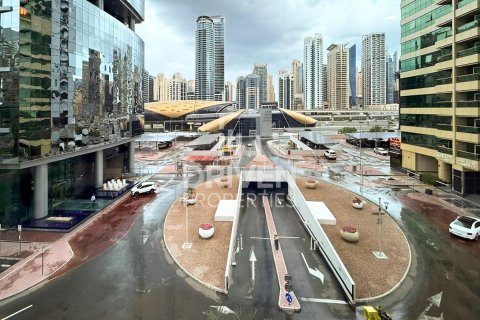 Apartamento en Jumeirah Lake Towers, Dubai, 1 dormitorio, 69.96 m², № 140277 - foto 2