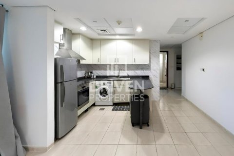 Apartamento en Jumeirah Lake Towers, Dubai, 1 dormitorio, 69.96 m², № 140277 - foto 10