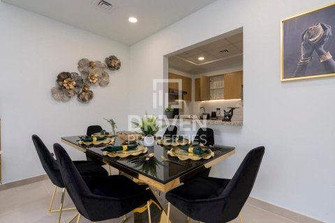 Apartamento en Bellevue Towers, Downtown Dubai (Downtown Burj Dubai), Dubai, 2 dormitorios, 120.03 m², № 140830 - foto 5