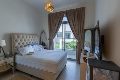 Villa à Dubai, 3 chambres, 181.46 m², № 52675 - photo 14