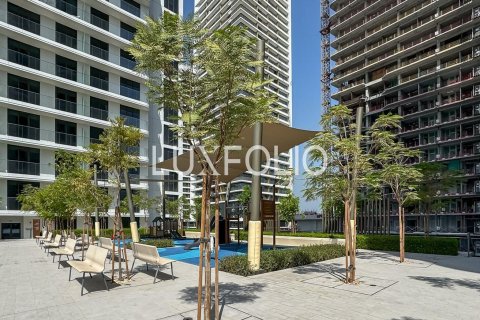 Apartment in EMAAR Beachfront, Dubai Harbour, Dubai 2 bedrooms, 112 sq.m. № 46013 - photo 17