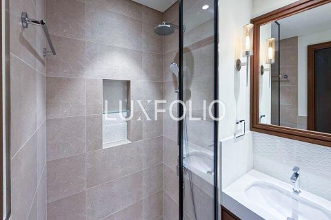 Apartment in EMAAR Beachfront, Dubai Harbour, Dubai 2 bedrooms, 112 sq.m. № 46013 - photo 13