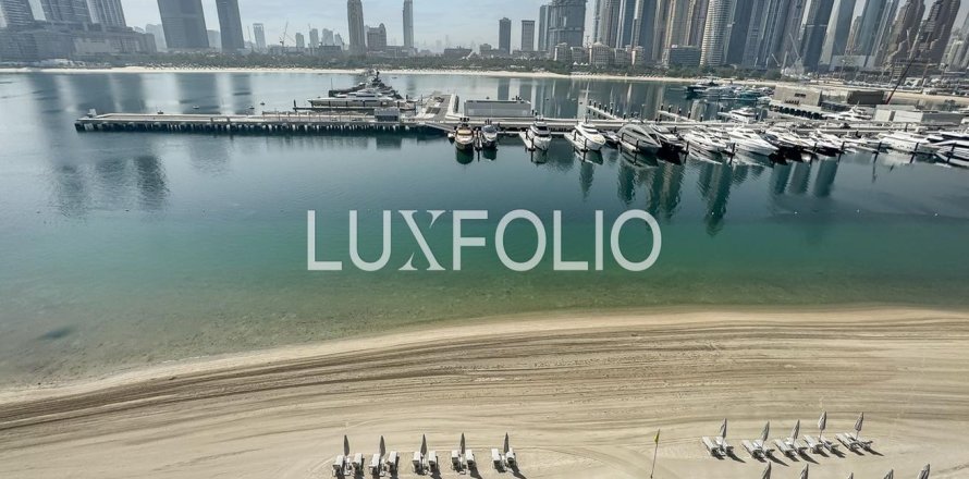 Apartment in EMAAR Beachfront, Dubai Harbour, Dubai 2 bedrooms, 112 sq.m. № 46013
