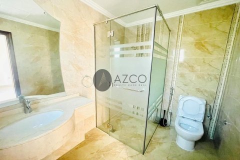 Снять в аренду виллу в Jumeirah 3, Джумейра, Дубай: 4 спальни, 371.6м², № 37622 - фото 13