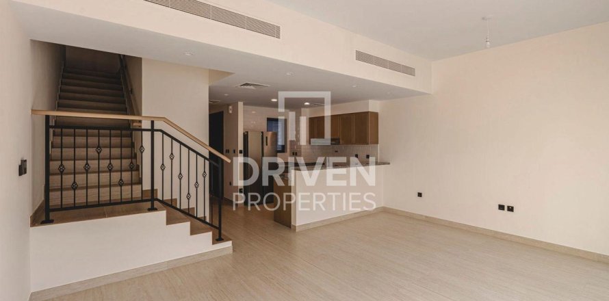 Maison de ville à Damac Lagoons, Dubai, 3 chambres, 144 m², № 128401