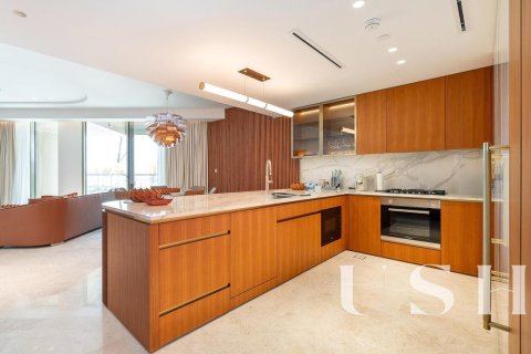 Apartment in Palm Jumeirah, Dubai 2 bedrooms, 157 sq.m. № 39621 - photo 20