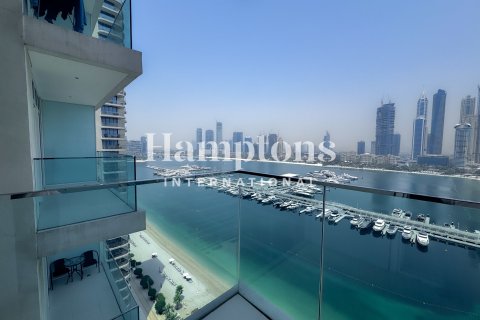 Apartamento en Dubai Harbour, Dubai, 2 dormitorios, 106.90998531 m², № 118426 - foto 9
