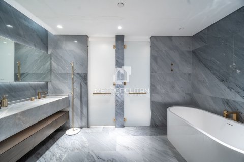 Снять в аренду квартиру в FIVE Palm Jumeirah, Пальма Джумейра, Дубай: 3 спальни, 216м², № 74155 - фото 25