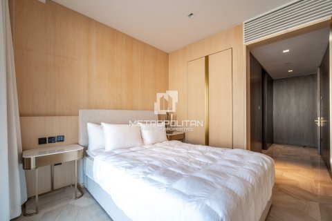 Снять в аренду квартиру в FIVE Palm Jumeirah, Пальма Джумейра, Дубай: 3 спальни, 216м², № 74155 - фото 4