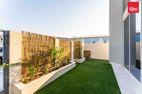 Maison de ville à Dubai, 2 chambres, 106.4 m², № 139471 - photo 11